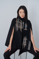 Gabrielle in Fellini Cape