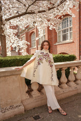 Gaia Wisteria Cape