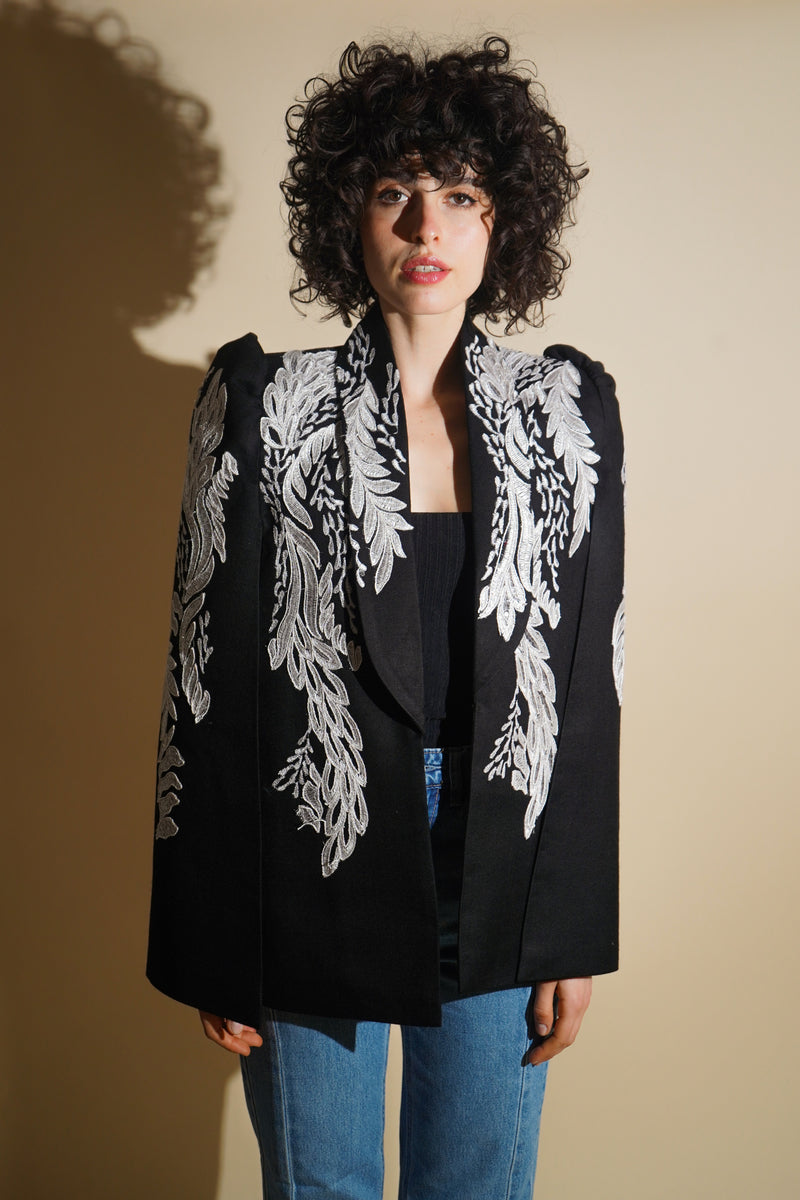 Ala Black Cape