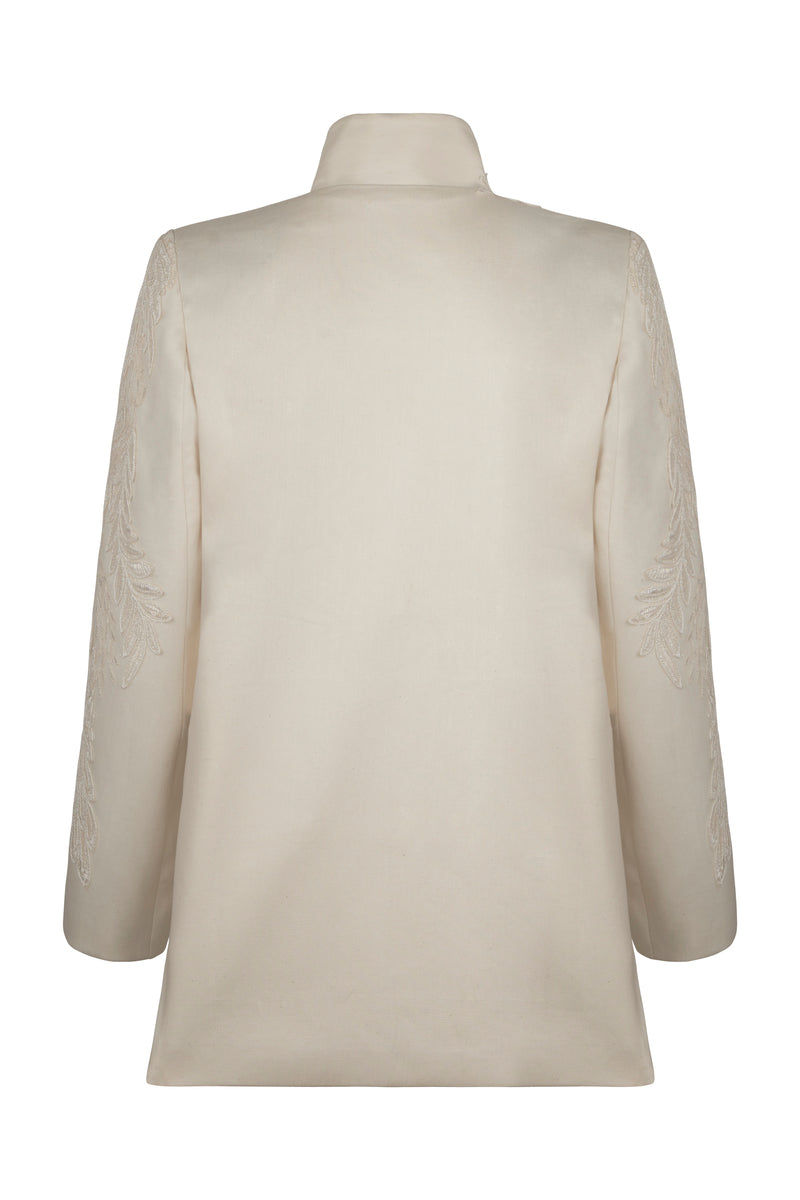 Ala Cream Tuxedo