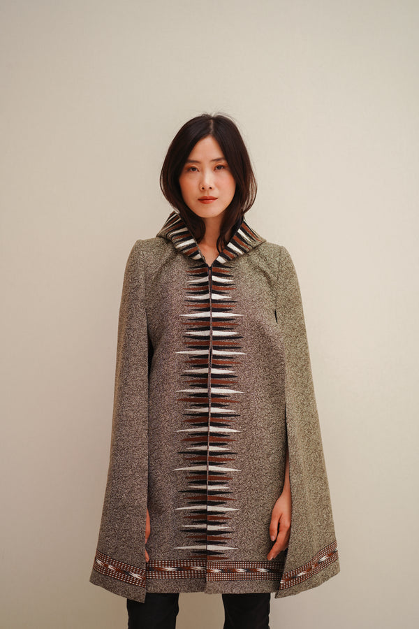 Aria in Tweed Cape