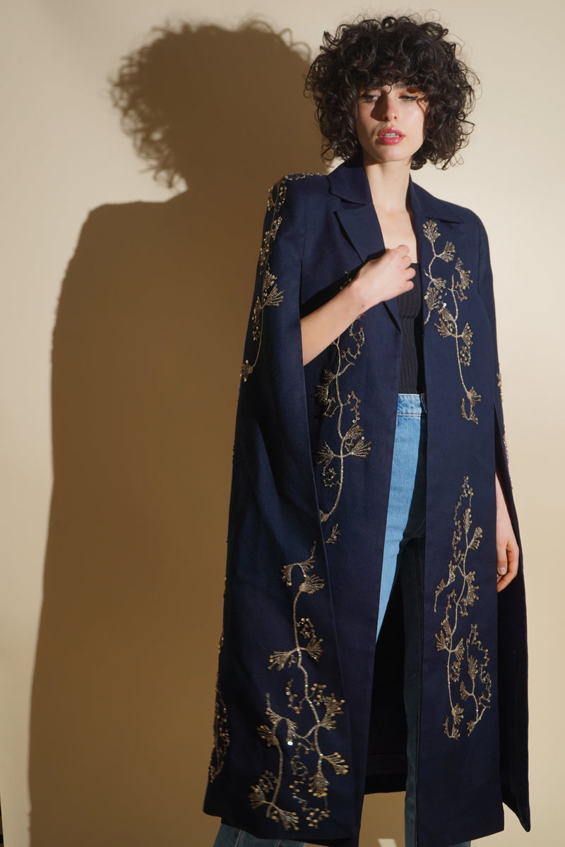 Bella Gilt Cape