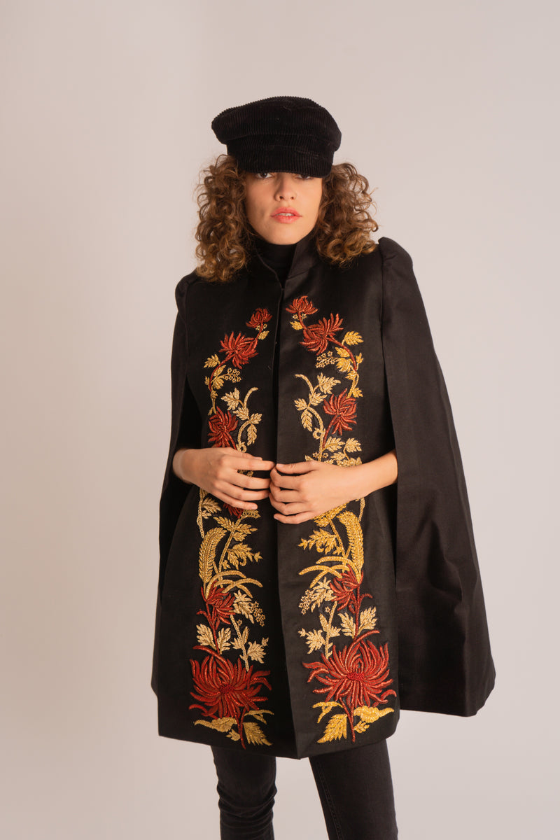 Daphne Gilt Cape