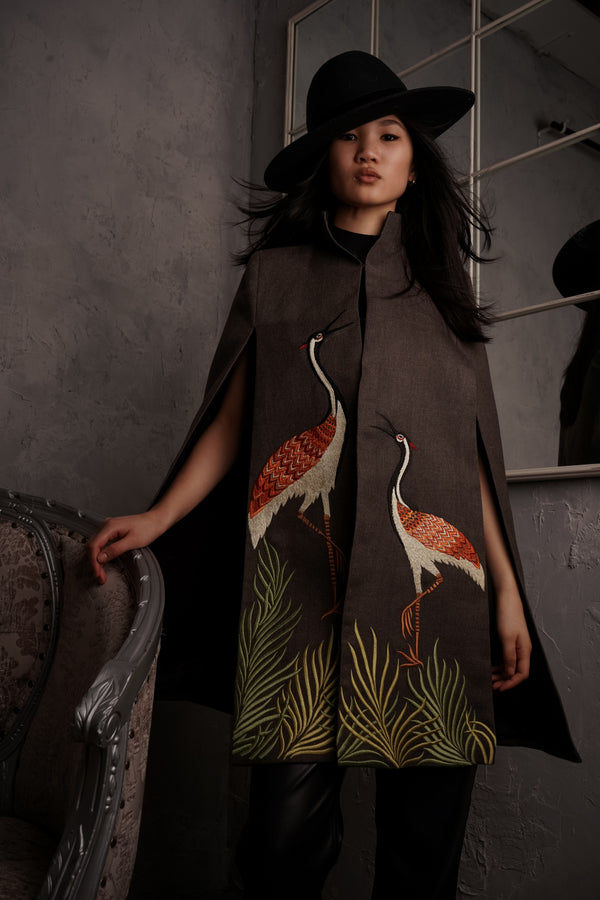 Daphne Marabou Cape