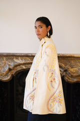 Dorian Ivory Cape