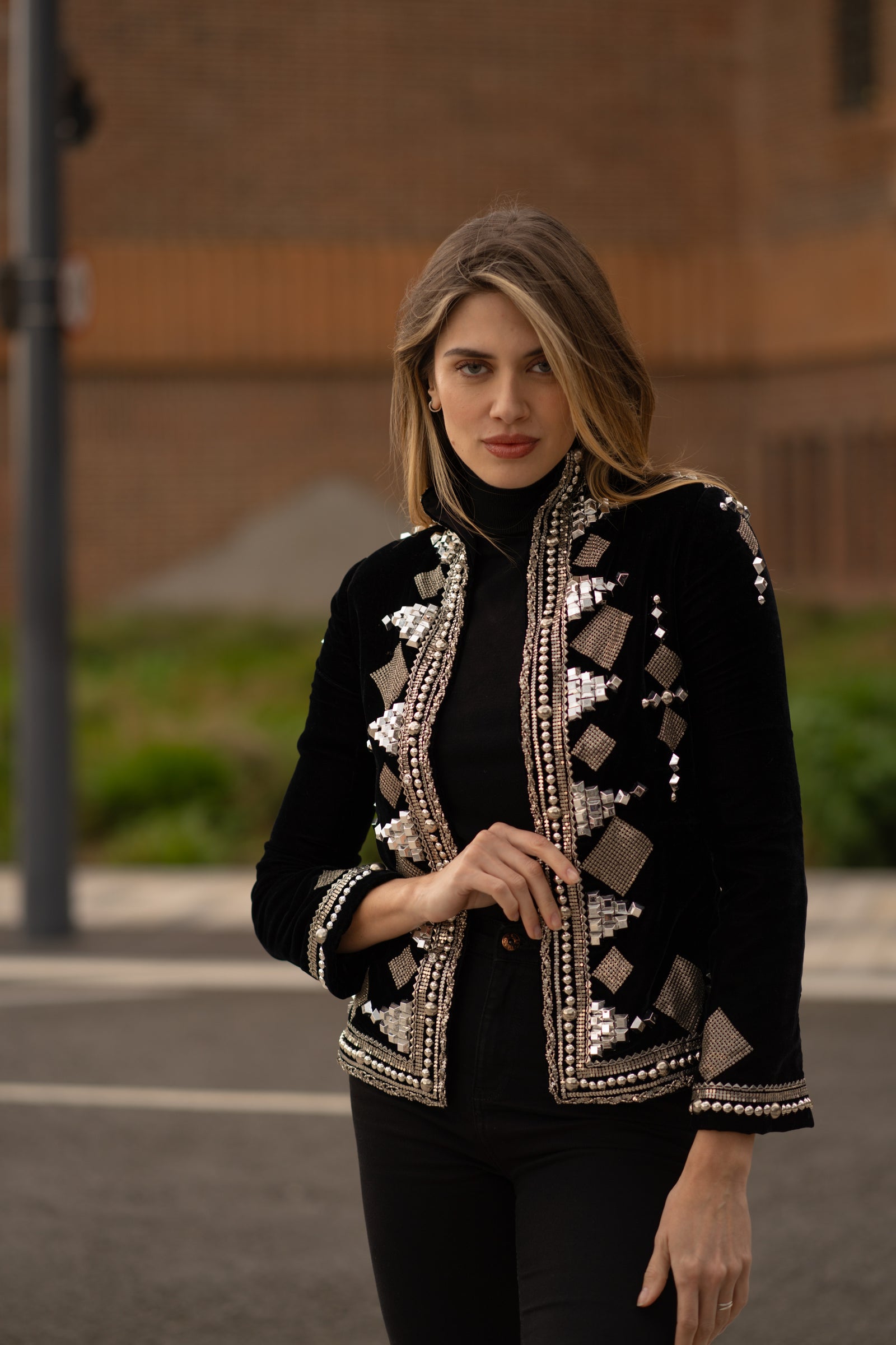 Elena Velvet Jacket – Nadya Shah