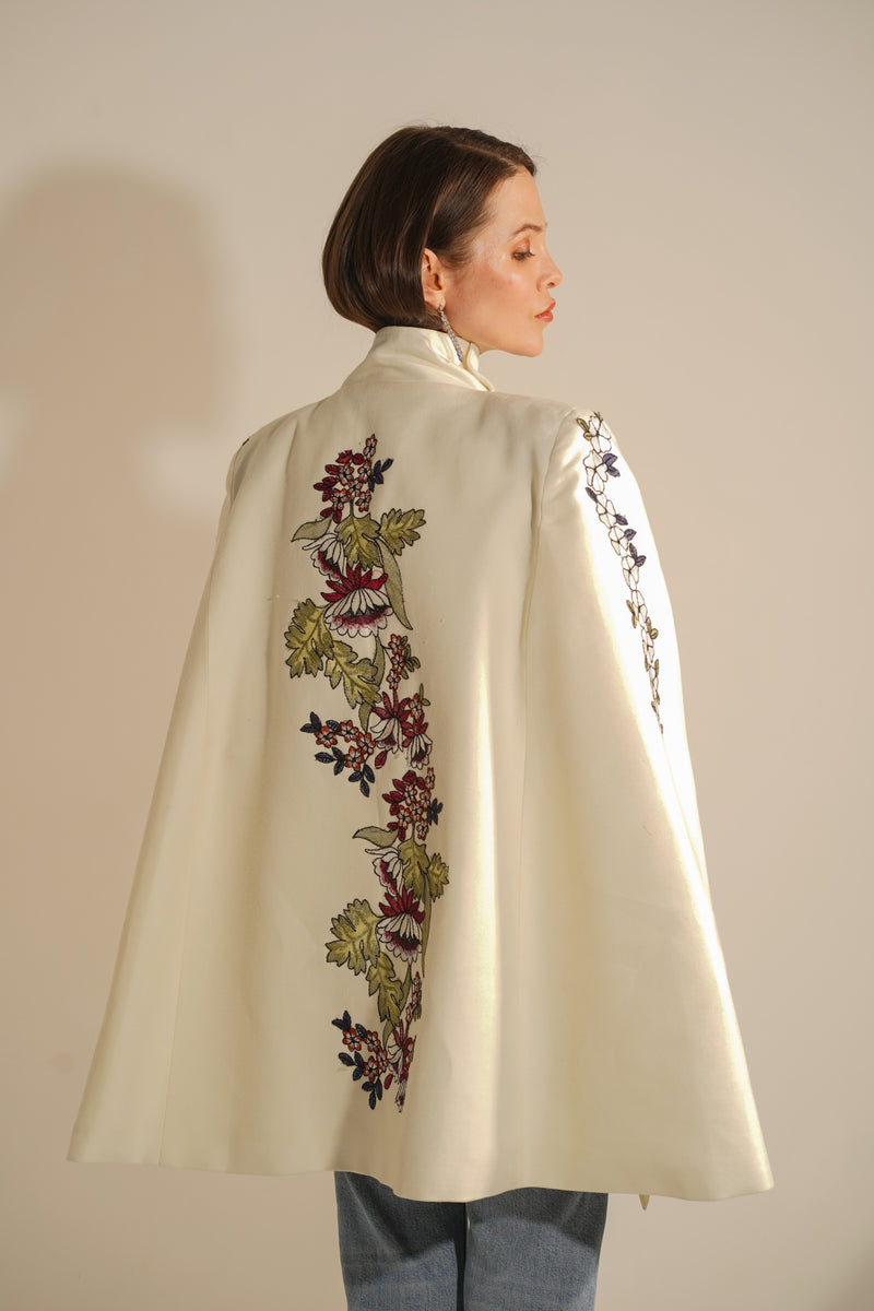 Gaia Wisteria Cape