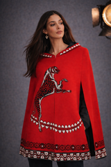 Le Panthere Rouge Cape