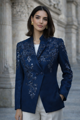 Jacqueline in Bleu Nuit