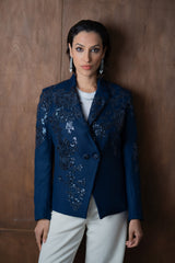 Jacqueline in Bleu Nuit