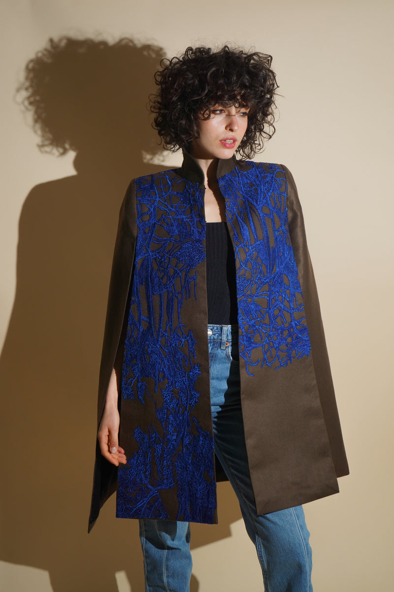 Sacha Electric Cape